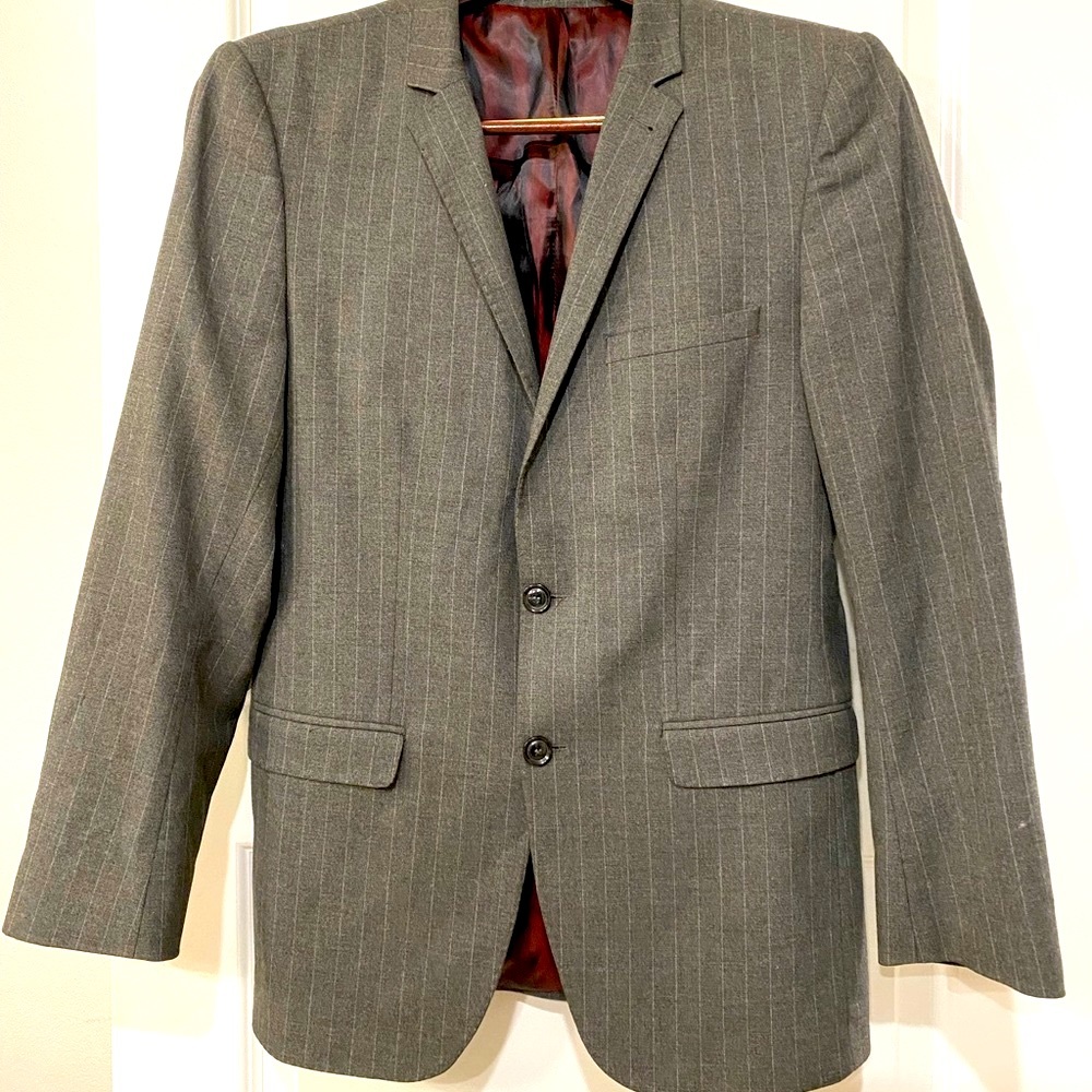ZARA Man - Sports Blazer/Coat Dark Grey Strip w/ Elbow Patches ▪️US size 40 ▪️